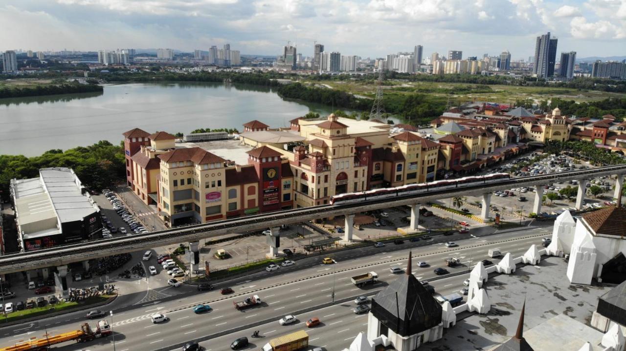 No.3 The Zen @ Puchong Skypod Residence Екстер'єр фото